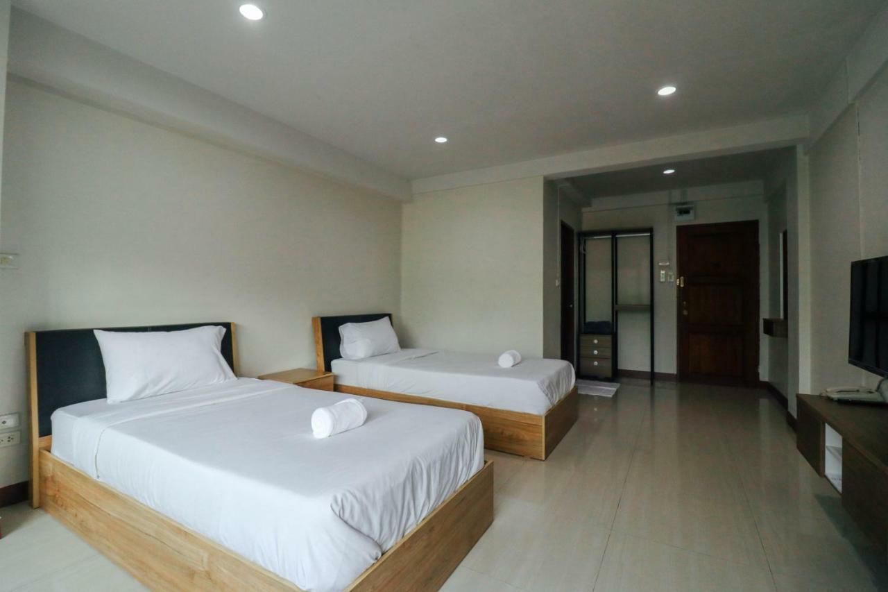 Dd Place Suphanburi Eksteriør billede